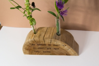 Holzvase3 von oben Detail