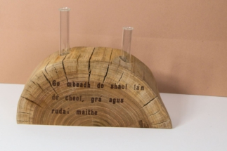 Holzvase3 Gläser leer
