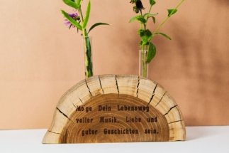 Holzvase3 vorne