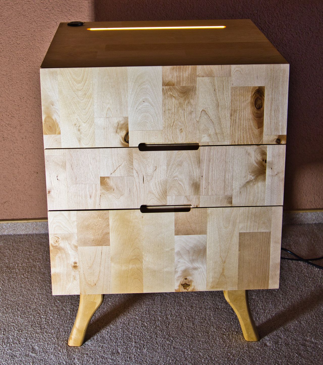 Nachtschrank1